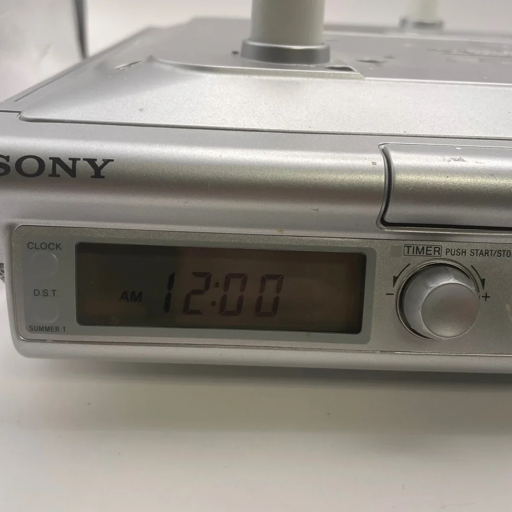 Sony ICF-CD543RM Under Cabinet CD Clock Radio Mega Bass Silver FM AM Weather